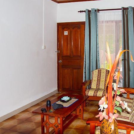 Villa Seashell Self Catering Grand Anse  Zimmer foto