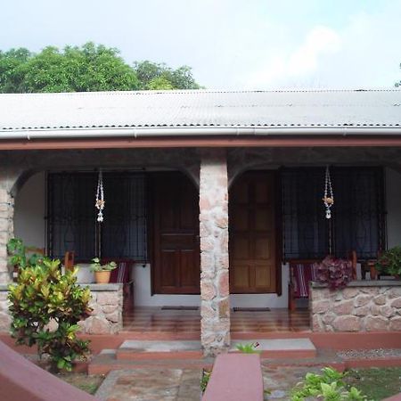 Villa Seashell Self Catering Grand Anse  Exterior foto