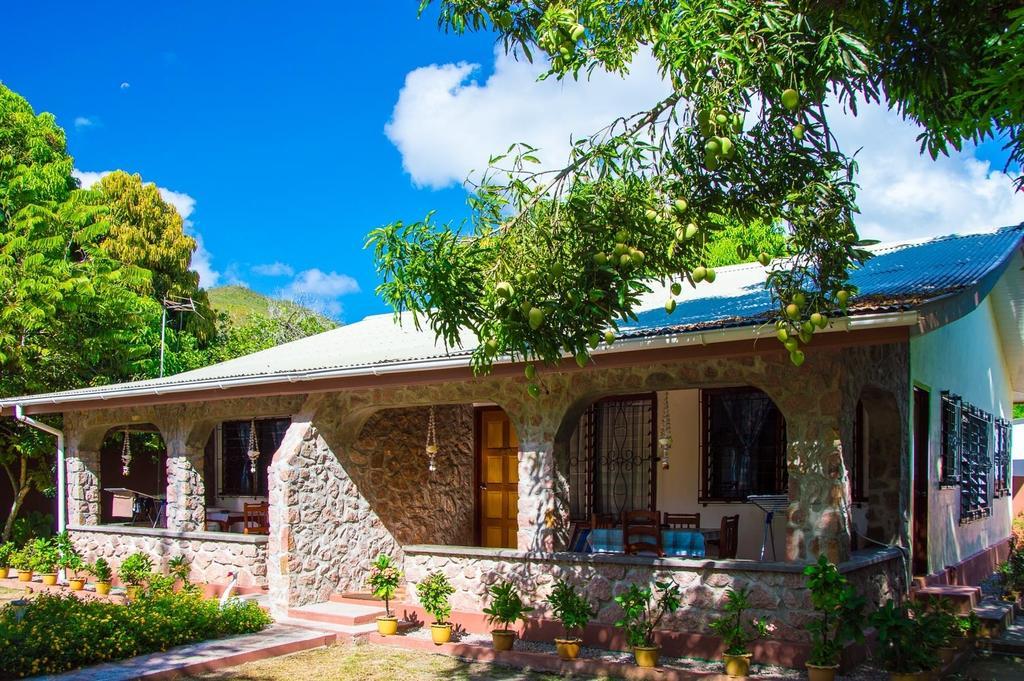 Villa Seashell Self Catering Grand Anse  Zimmer foto
