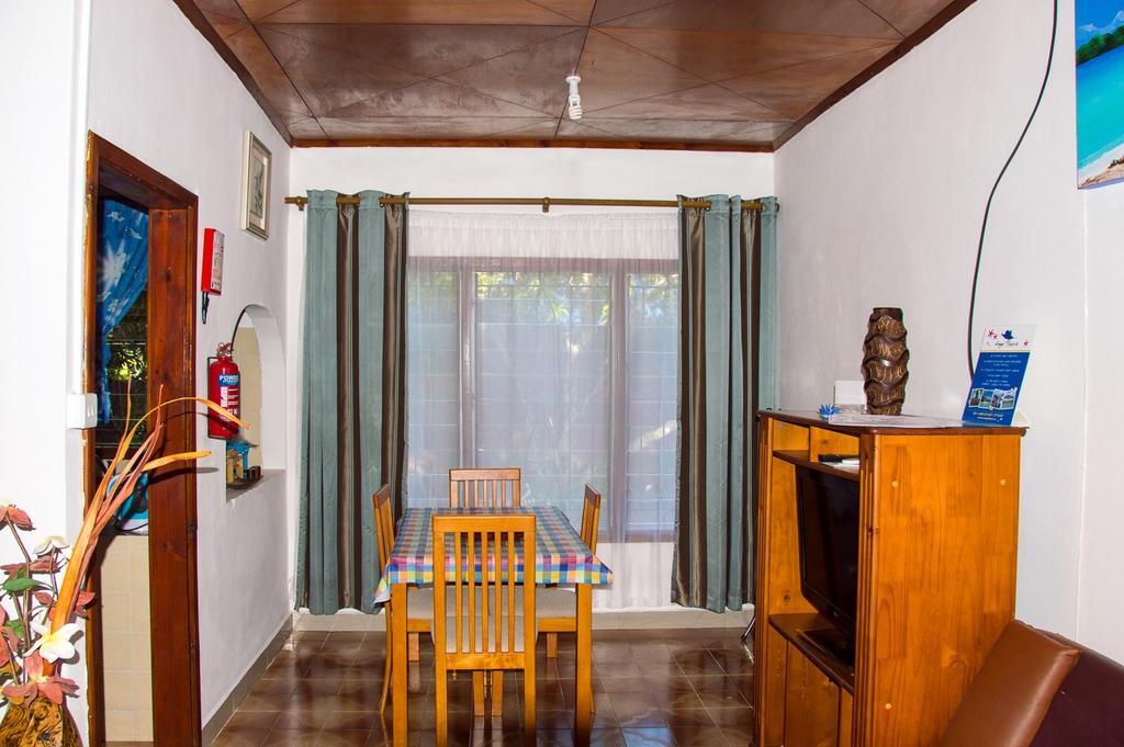Villa Seashell Self Catering Grand Anse  Zimmer foto